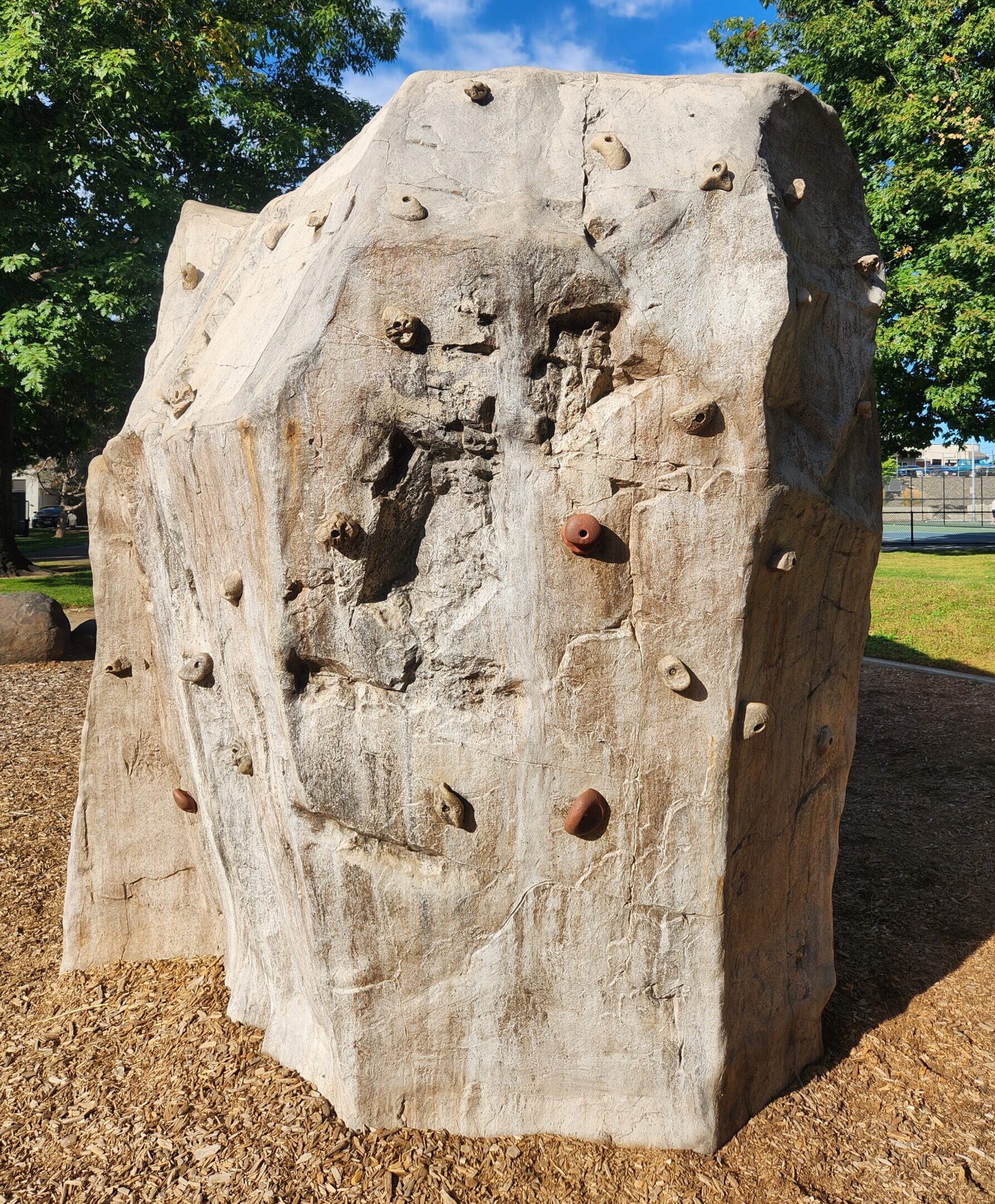 Howard Amon Park Outdoor Boulders: Richland, WA